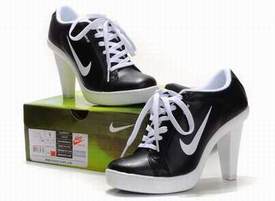 nike talon aiguille femme